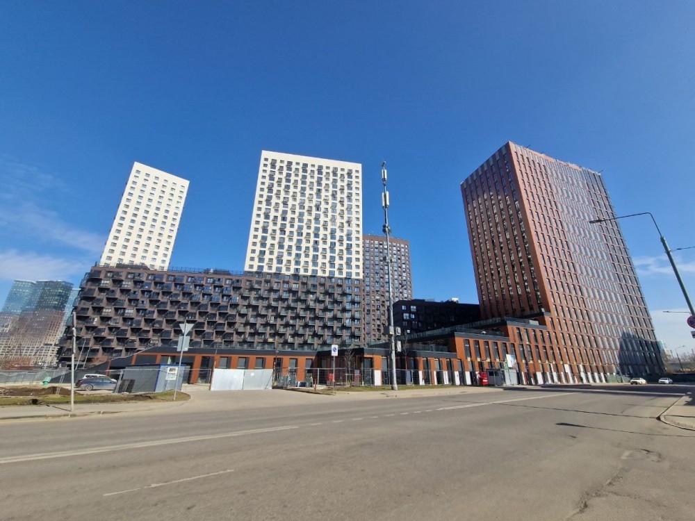 Продажа торгового помещения Бизнес - центр 