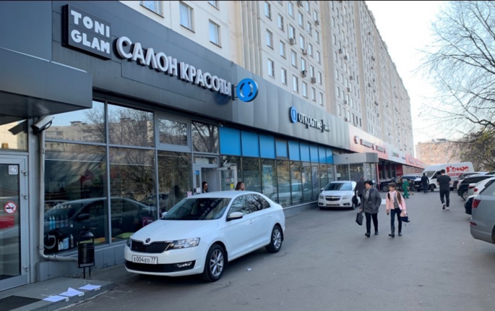 Аренда торгового помещения Жилое здание 