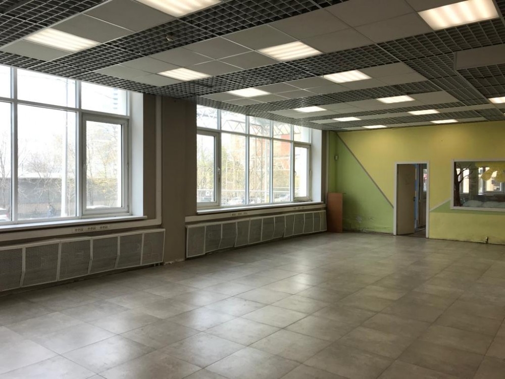 Аренда торгового помещения Встроено-пристроенное здание  