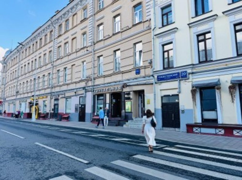 Аренда торгового помещения Жилое здание 