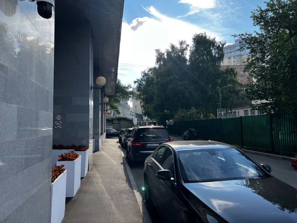 Продажа торгового помещения ЖК 