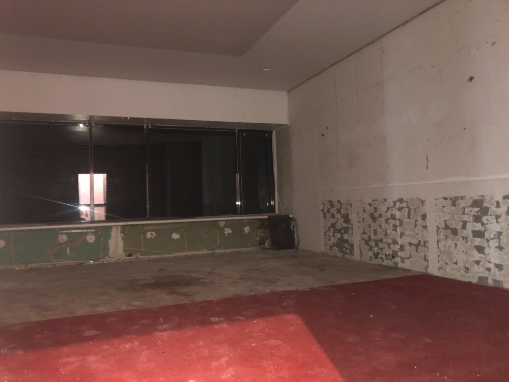 Аренда торгового помещения Административное Здание