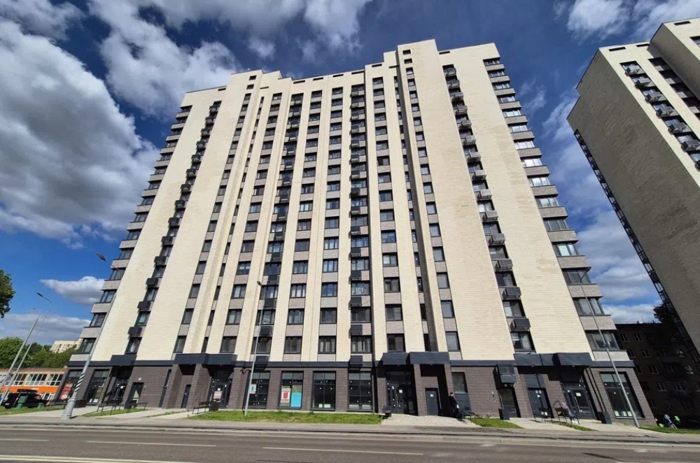 Продажа торгового помещения Жилое здание 