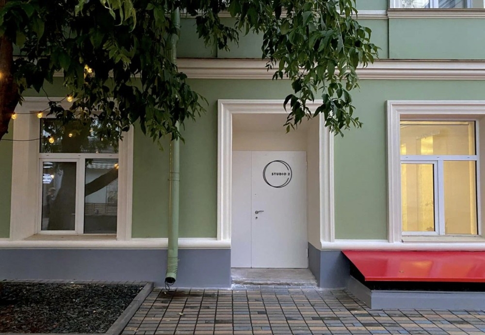 Аренда торгового помещения Жилое здание 