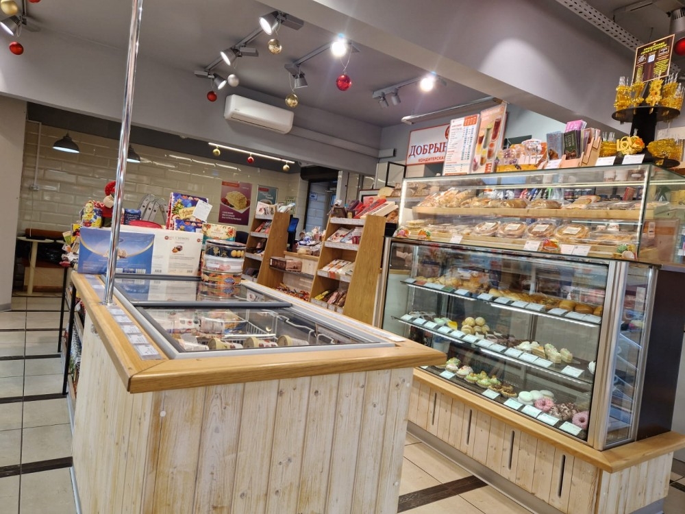 Аренда торгового помещения Жилое здание 