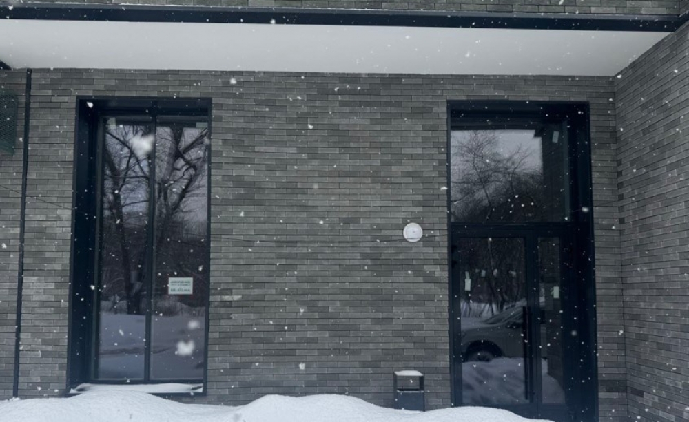 Продажа торгового помещения Жилое здание 