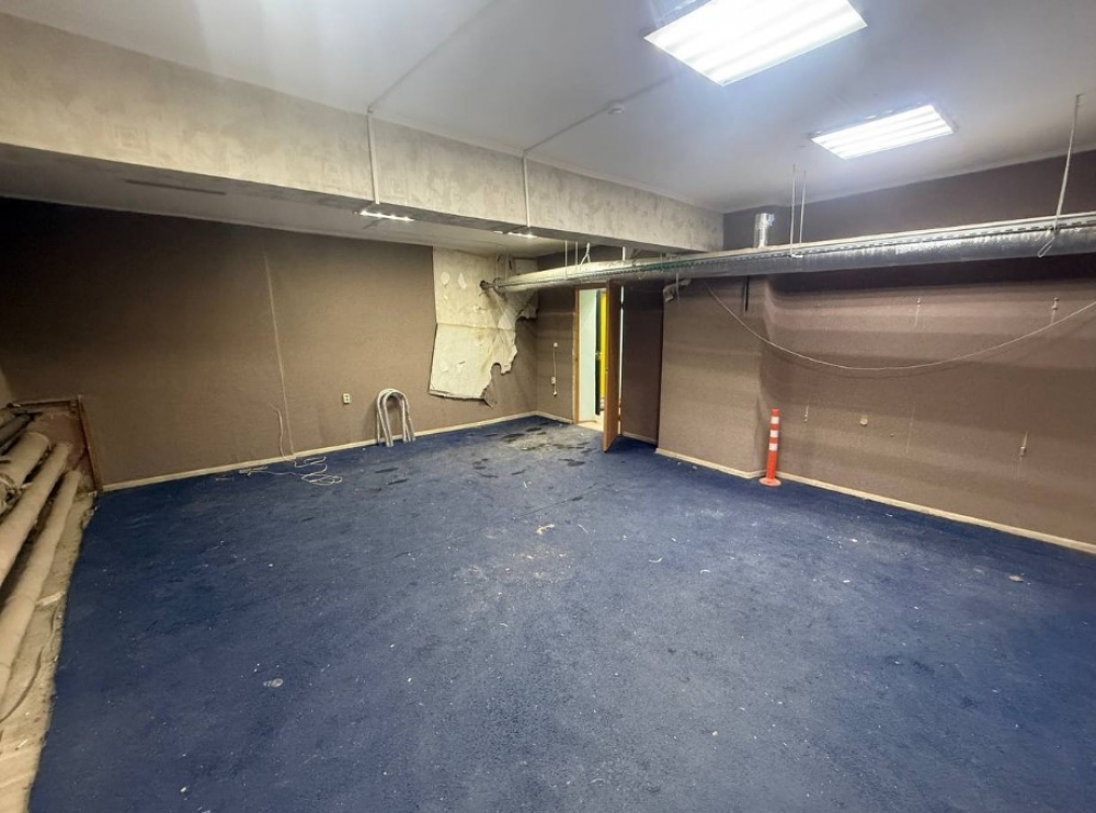 Аренда торгового помещения Жилое здание 