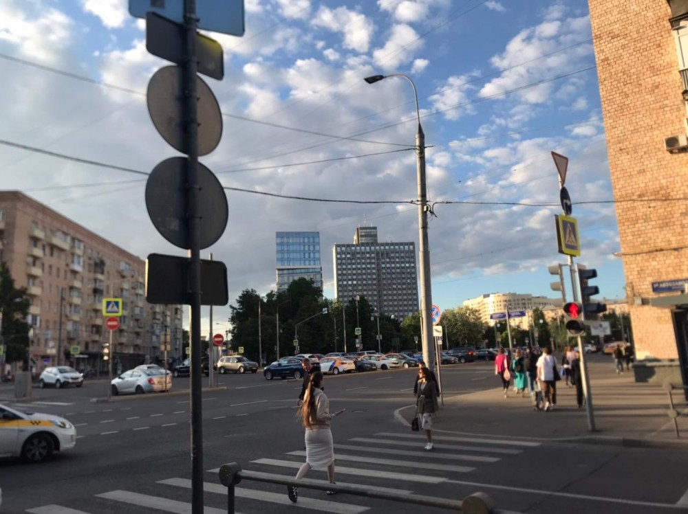 Автомобильная улица 8