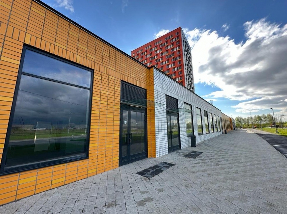 Продажа торгового помещения Встроенно-пристроенное здание 