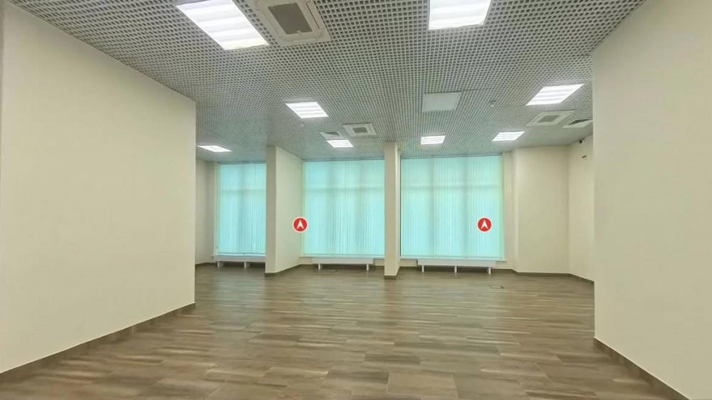 Продажа торгового помещения Жилое здание 