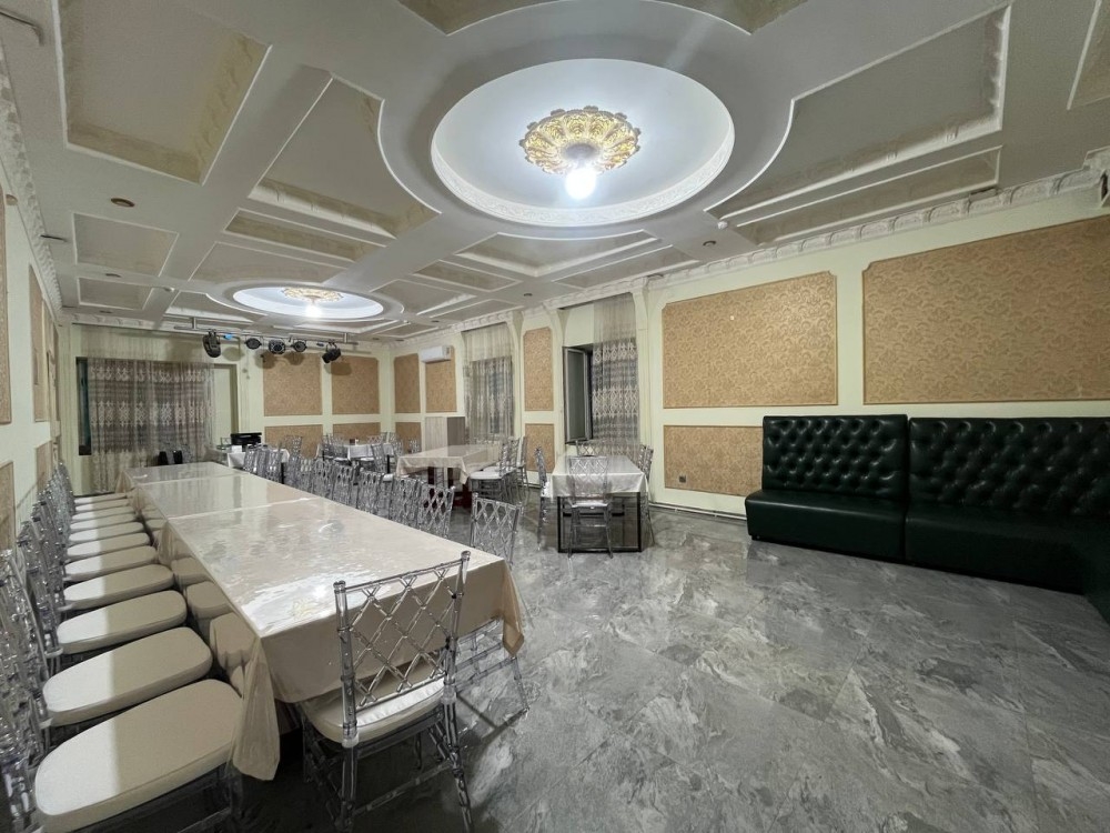 Продажа торгового помещения Жилое здание 