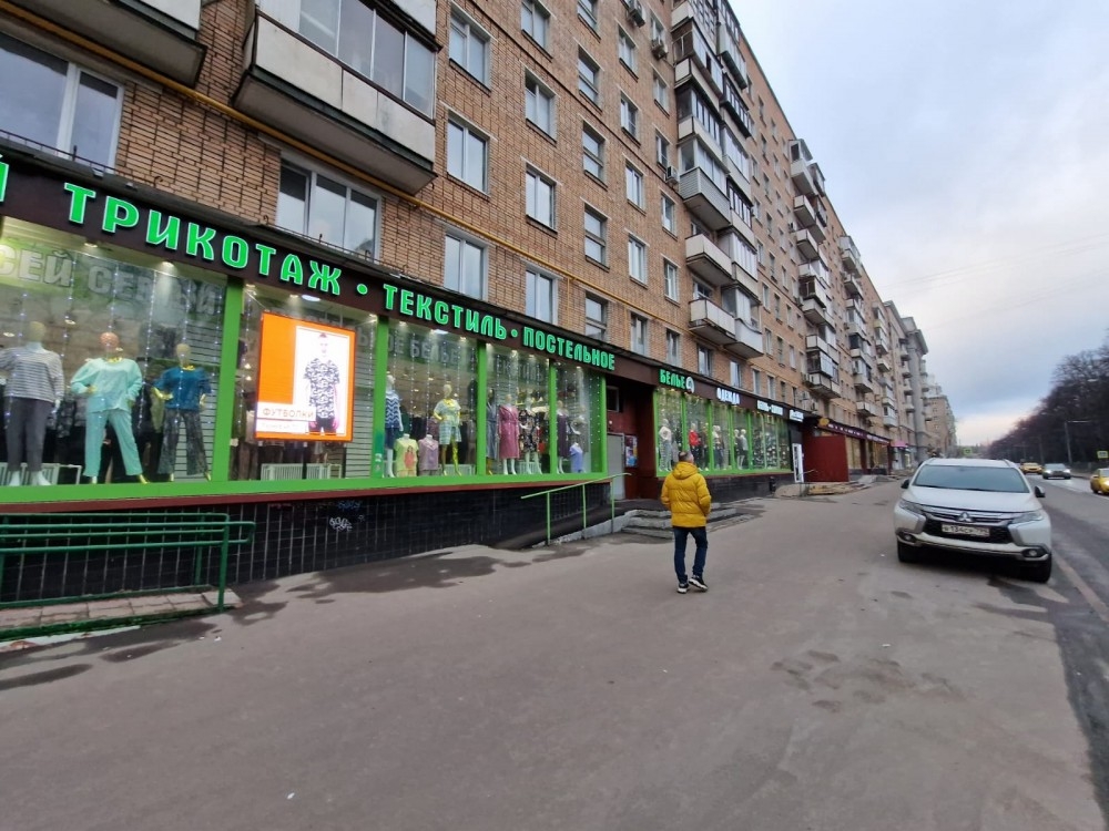 Аренда торгового помещения Жилое здание 