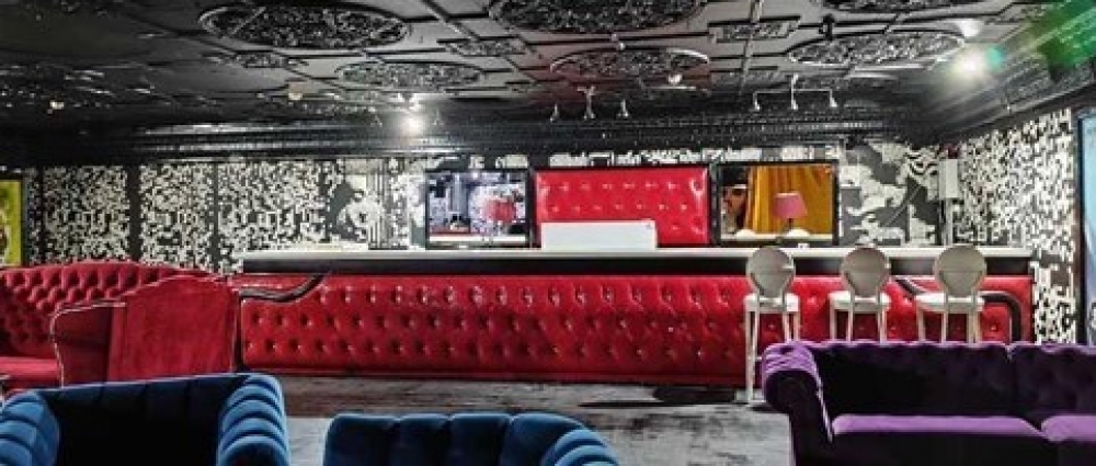 Аренда торгового помещения Жилое здание 