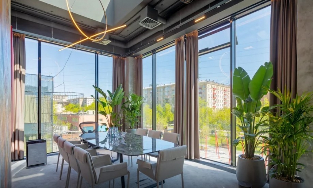 Продажа торгового помещения ОСЗ в ЖК 