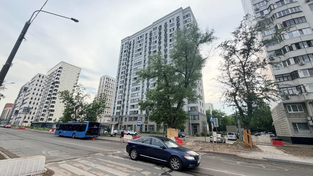 Продажа торгового помещения Жилое здание 