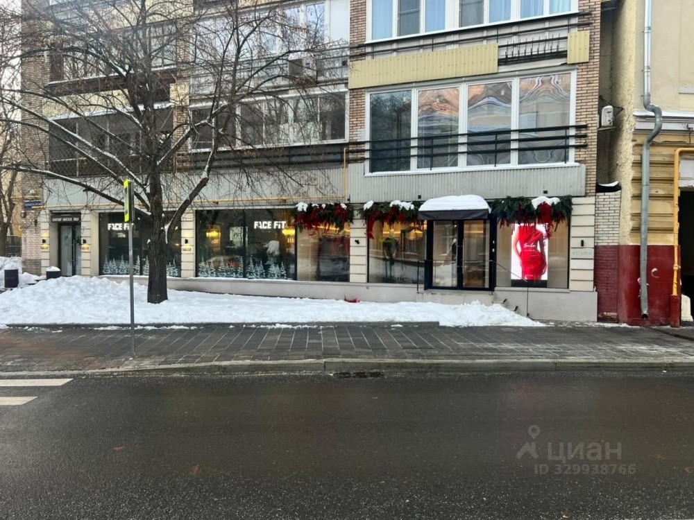 Аренда торгового помещения Москва, Большая Бронная улица, 5