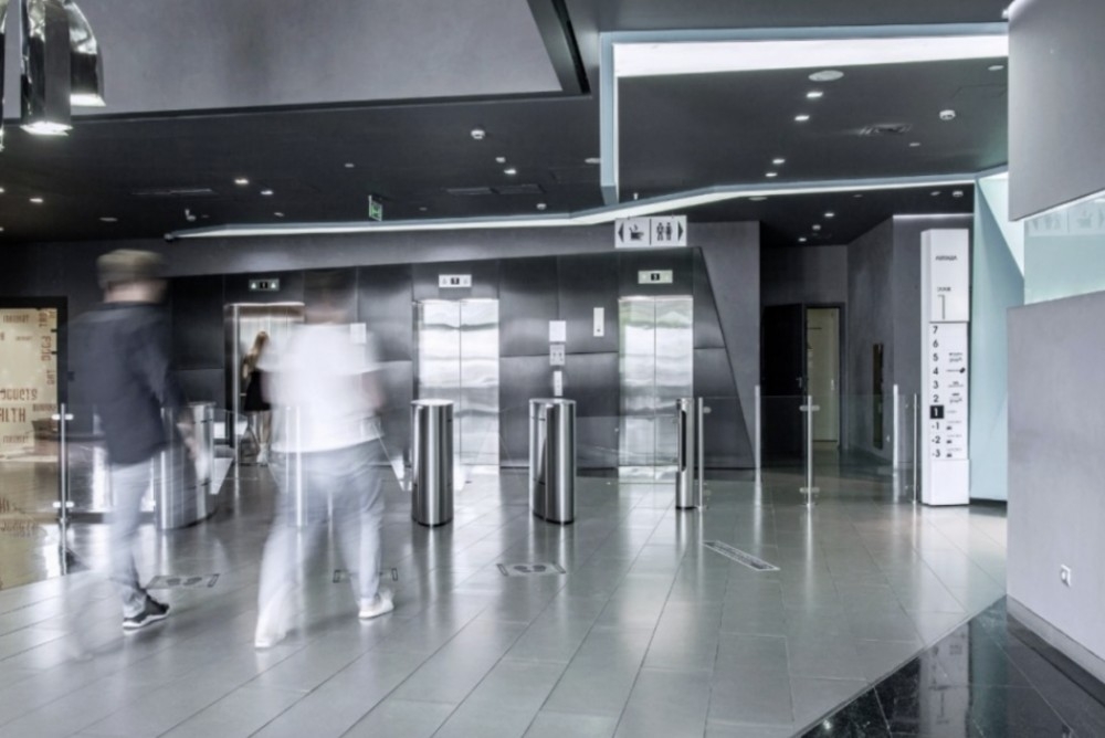 Аренда офиса Бизнес-центр «Легенда Цветного»