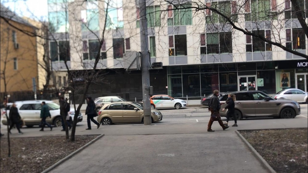 Аренда торгового помещения Жилое здание 