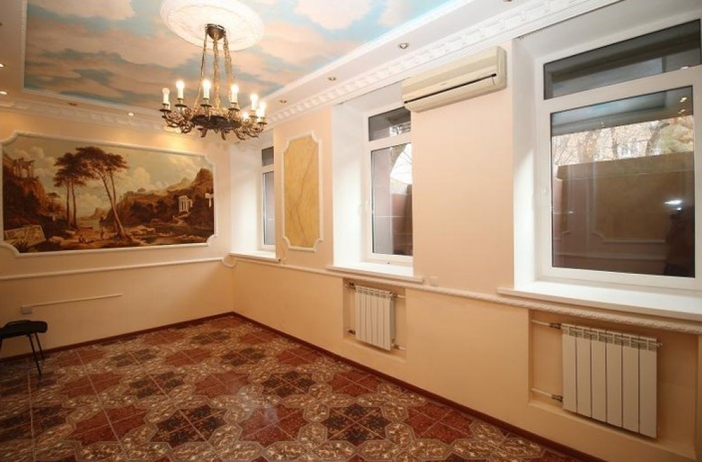 Продажа офиса Жилое здание 