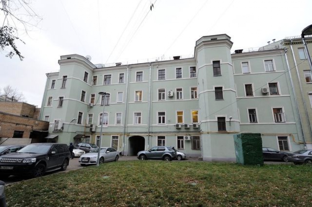 Продажа торгового помещения Жилое здание «Большой Козихинский,4 »