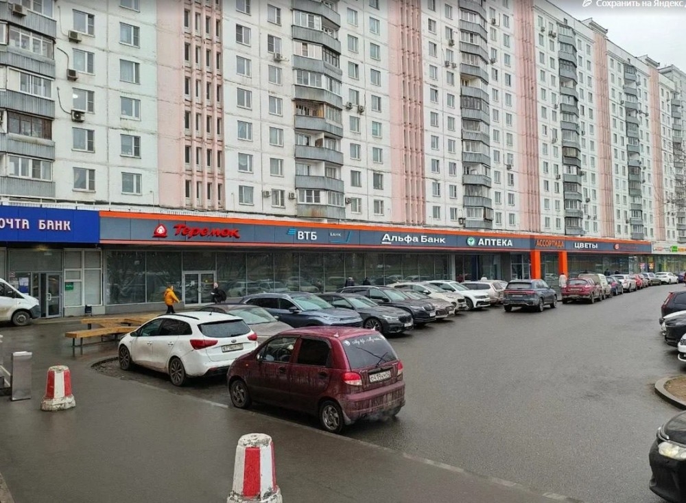 Аренда торгового помещения Жилой дом 