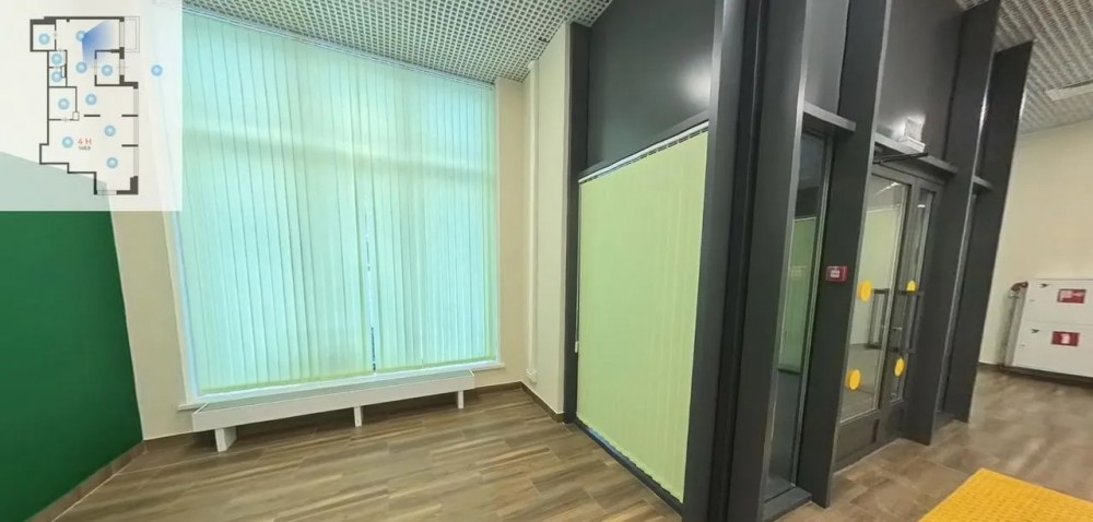 Продажа торгового помещения Жилое здание 