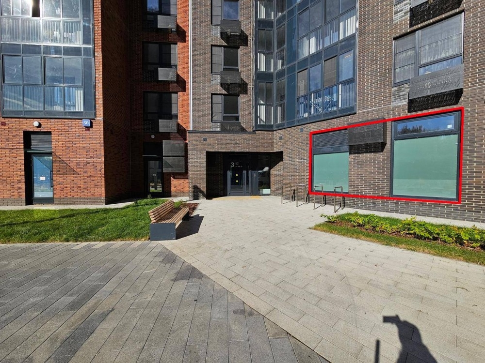 Аренда торгового помещения Жилое здание 