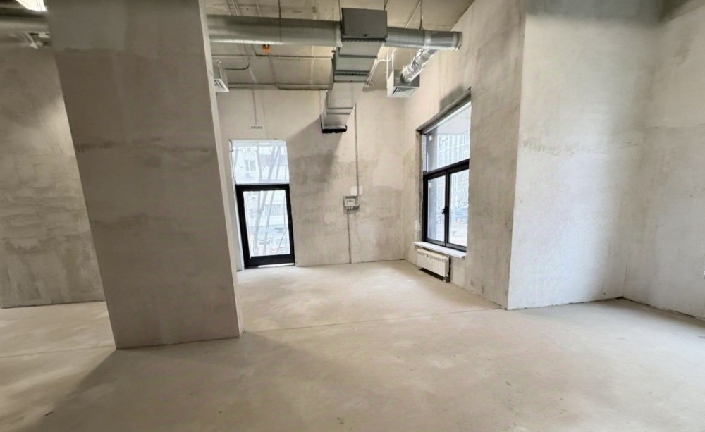 Продажа торгового помещения Жилое здание 