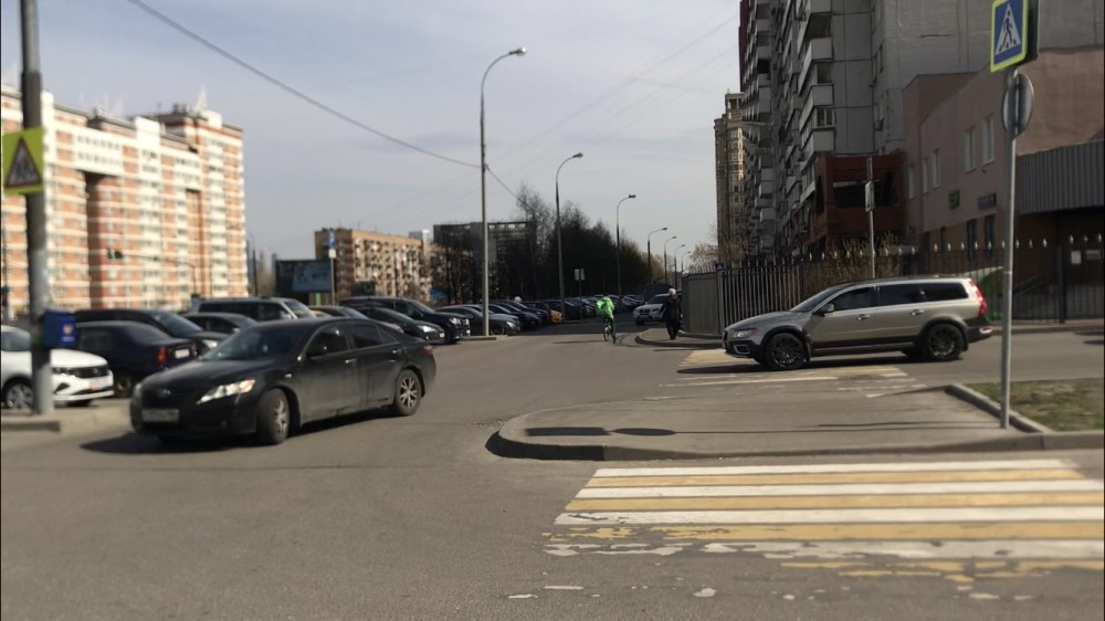 Аренда торгового помещения Жилое здание 