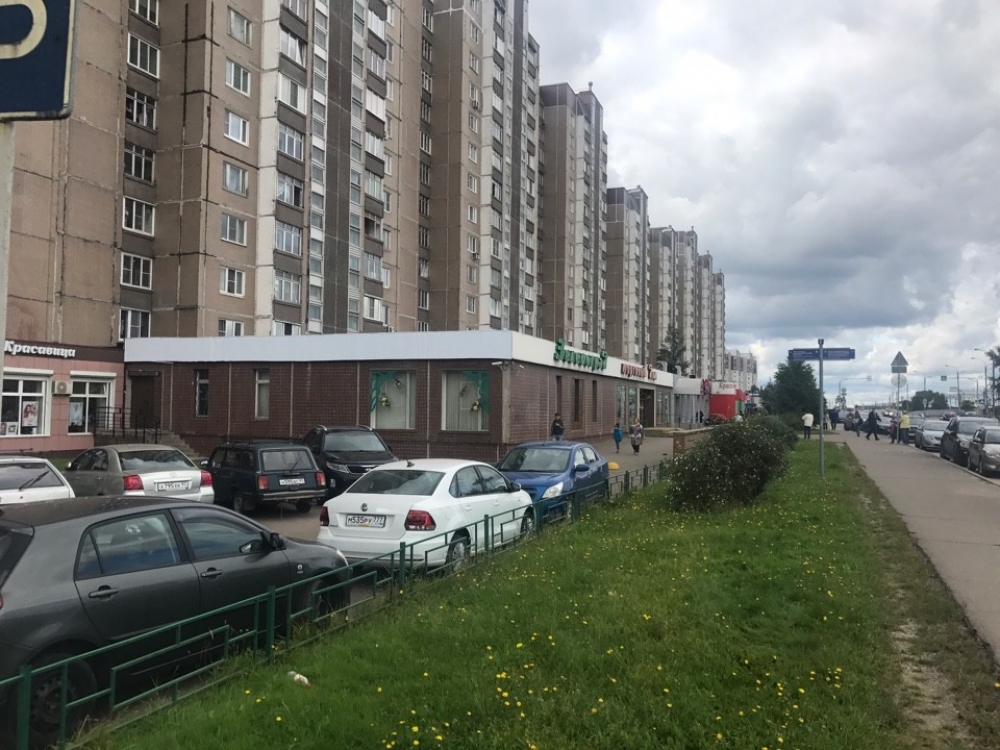 Продажа торгового помещения Жилой дом 