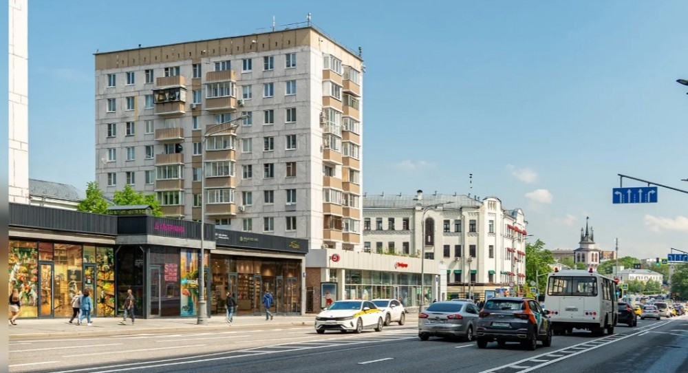 Продажа торгового помещения Жилой дом 