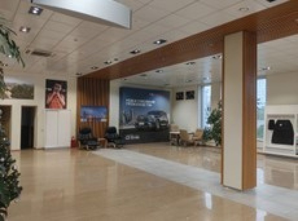 Продажа торгового помещения ДИЛЕРСКИЙ ЦЕНТР МИТИНО