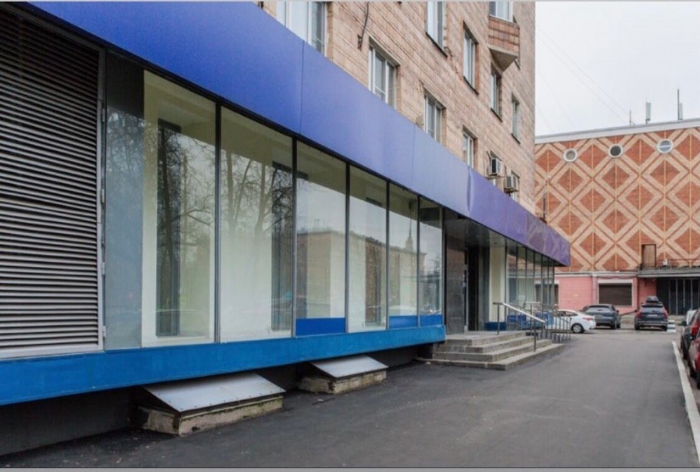 Аренда торгового помещения Жилое здание «Ломоносовский 15»