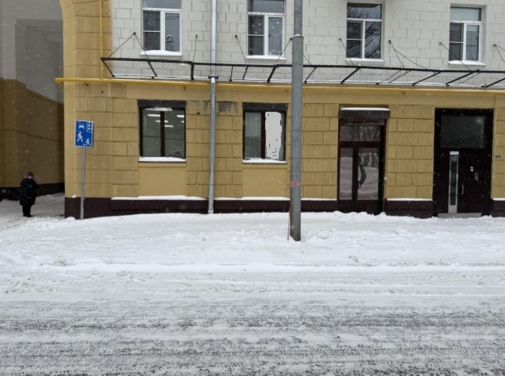 Аренда торгового помещения Жилое здание 