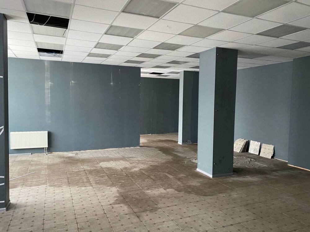 Аренда торгового помещения Жилое здание 