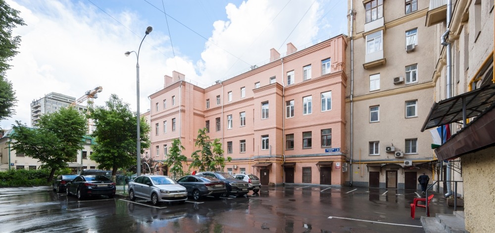 Продажа торгового помещения Жилое здание «Казакова 3 с1»