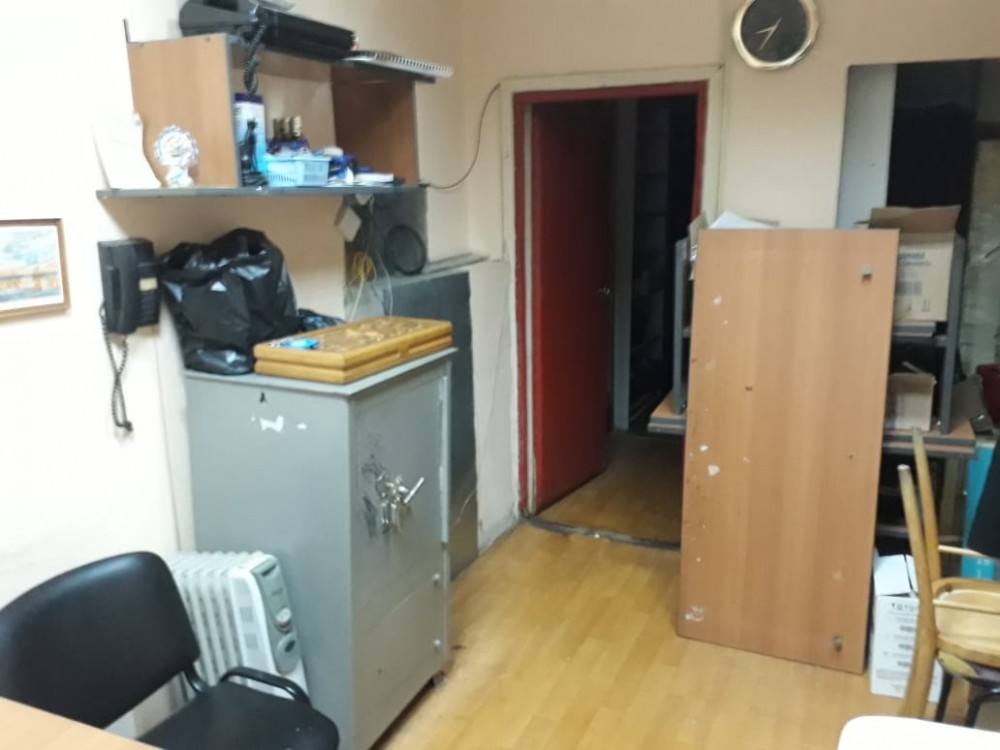 Аренда торгового помещения Жилое здание 