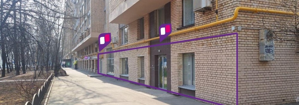 Продажа торгового помещения Жилое здание 