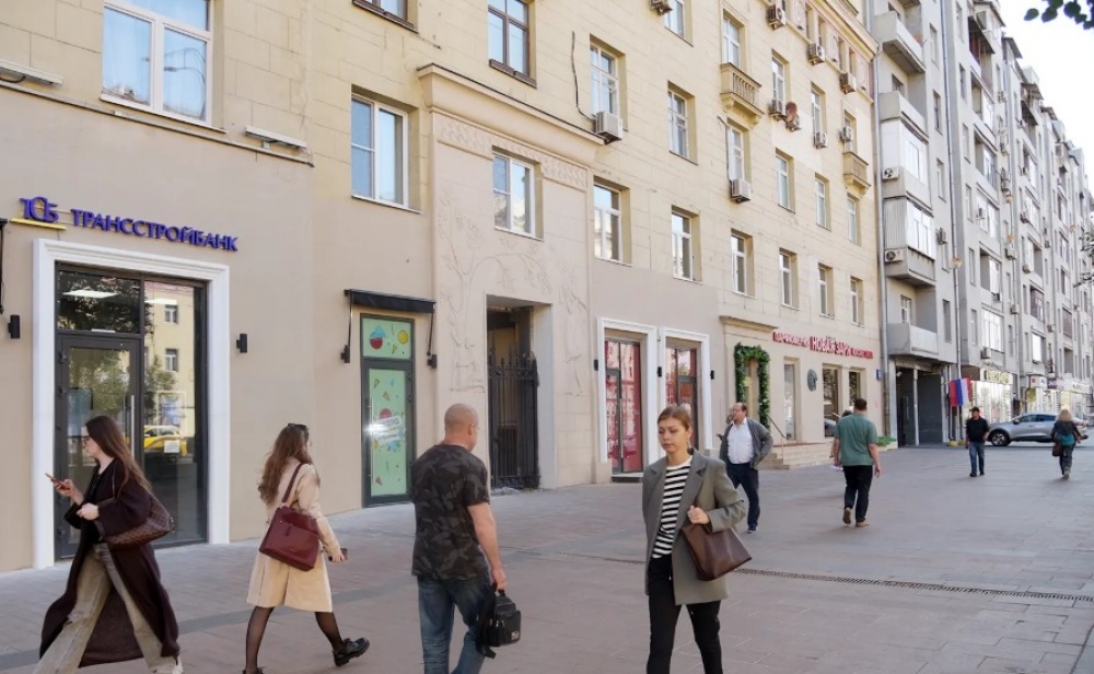 Аренда торгового помещения Жилой дом 