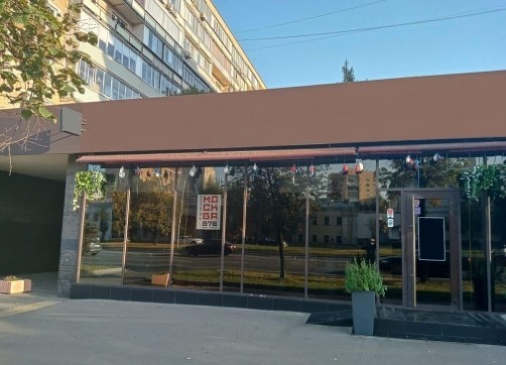 Аренда торгового помещения Жилое здание 