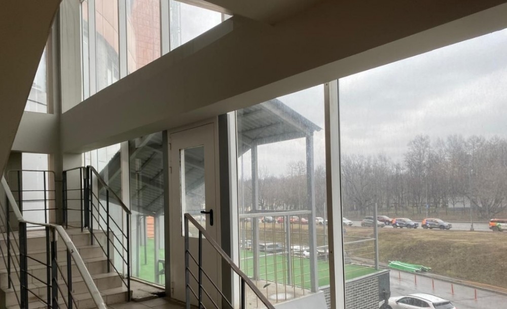 Аренда торгового помещения Бизнес-центр «Автомолл»