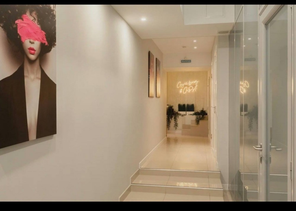 Аренда торгового помещения Жилое здание 