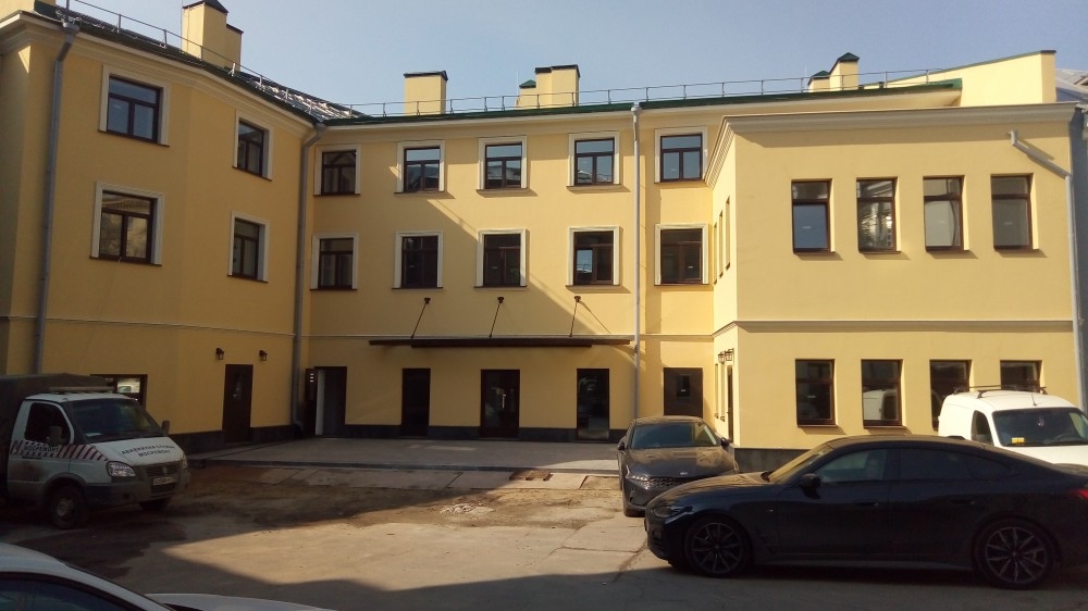 Продажа торгового помещения Особняк
