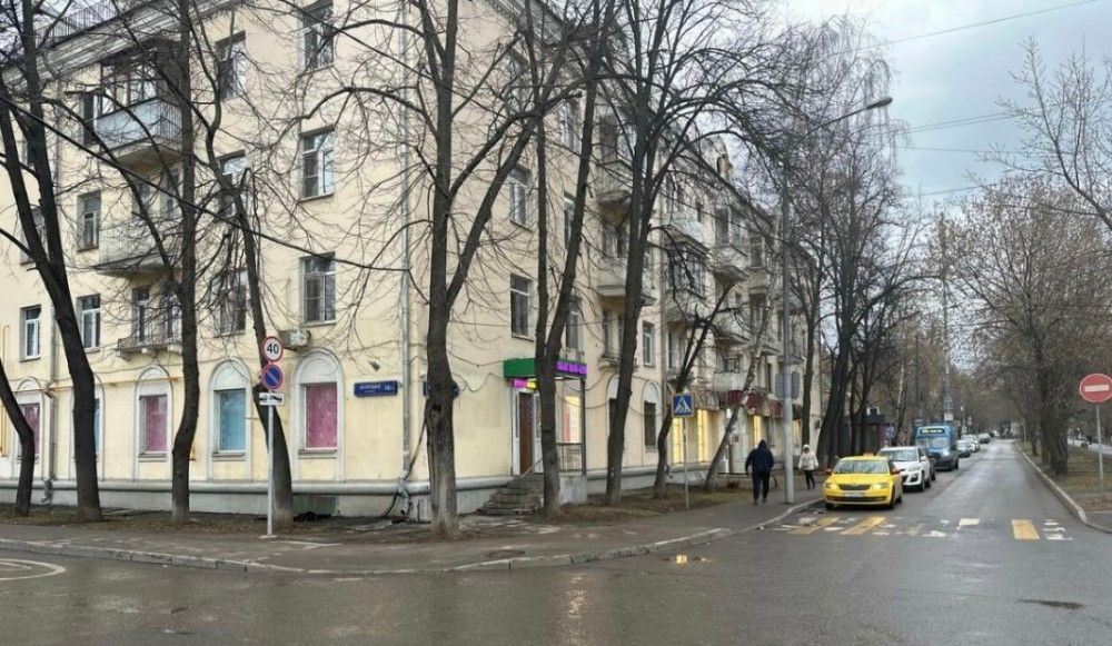Аренда торгового помещения Жилое здание 