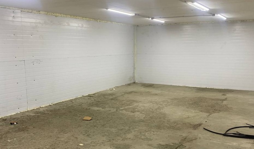 Аренда индустриальной недвижимости Склад-автостоянка 