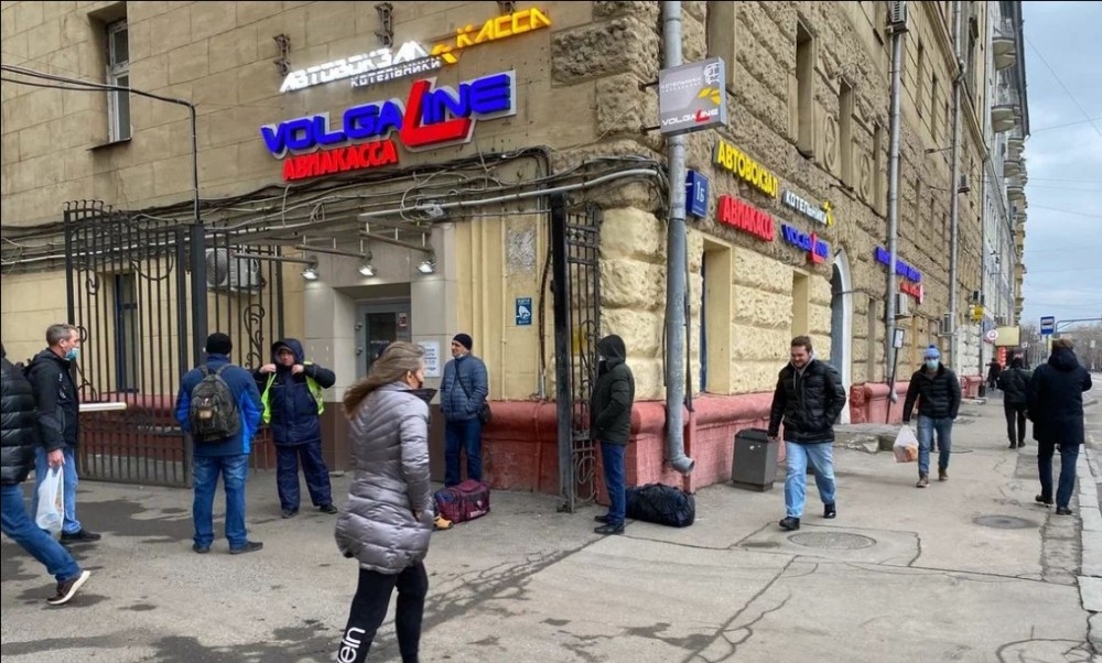 Аренда торгового помещения Жилое здание 