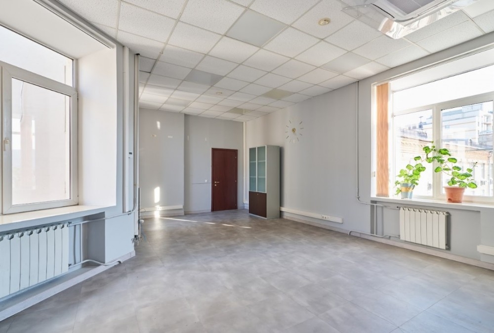 Аренда офиса Бизнес-центр «Лесная 43»