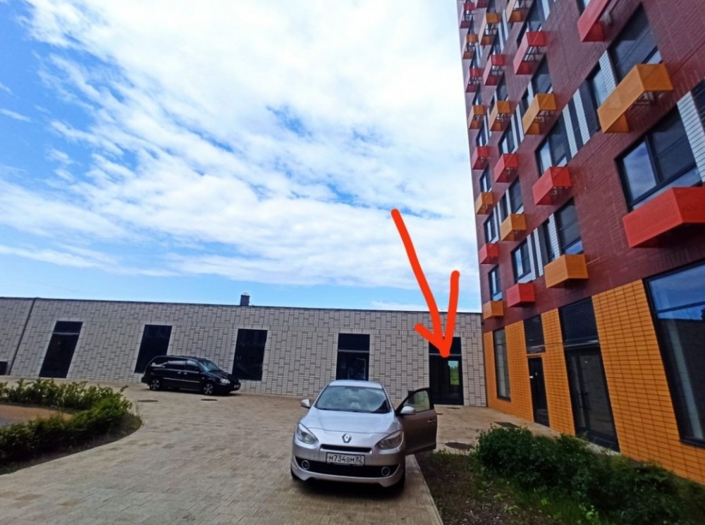 Аренда торгового помещения Встроенно-пристроенное здание 