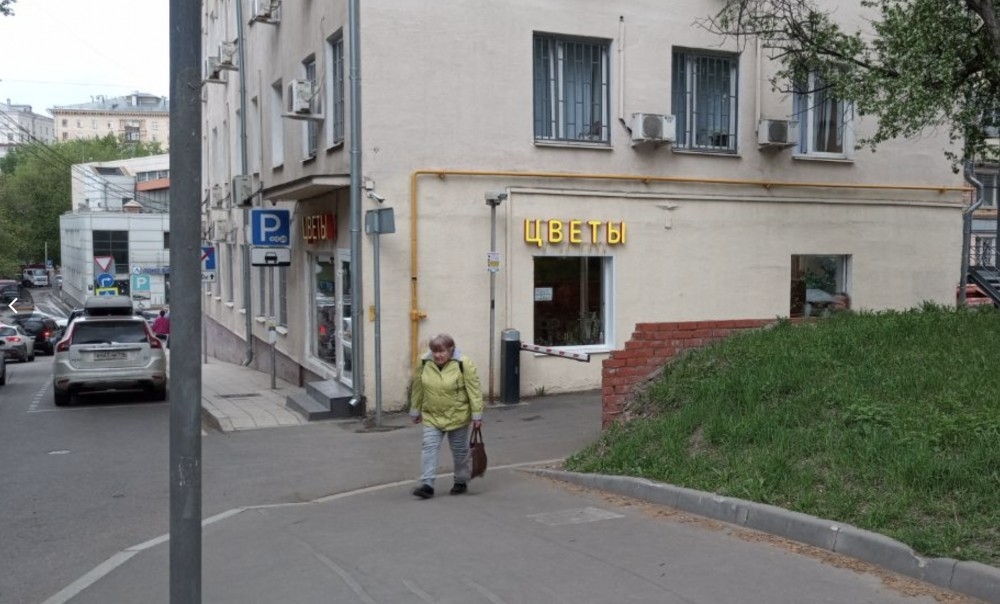 Продажа торгового помещения Административное Здание