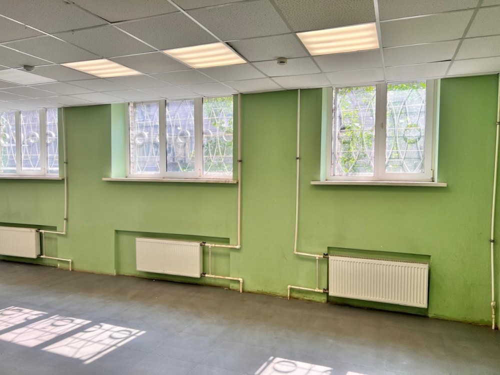 Аренда торгового помещения Жилой дом 